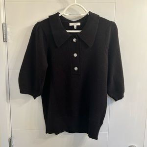B. young puff sleeved top, so soft! Worn once. Size S